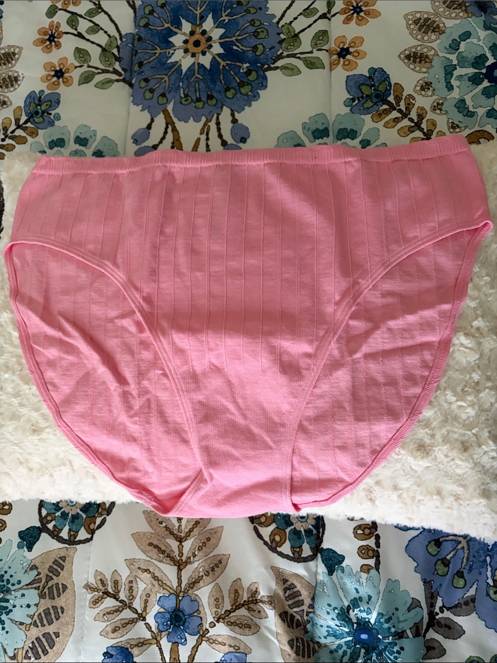 Victoria's Secret Ribbed High leg Briefs - Pink XL